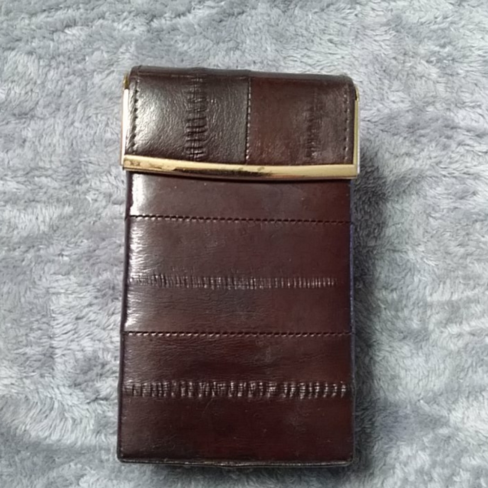Cigarette Case 🚬